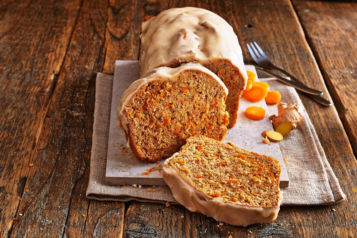 RUF Karotten-Ingwer-Kuchen, Backmischung Für Einen Saftigen Karottenkuchen Mit Frischen Möhren Und Fruchtiger Ingwer-Zuckerglasur, Vegan